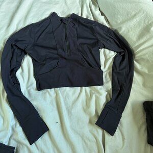 long sleeve cropped workout top